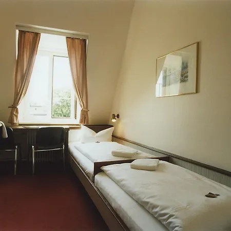 Jedermann Szálloda 3*