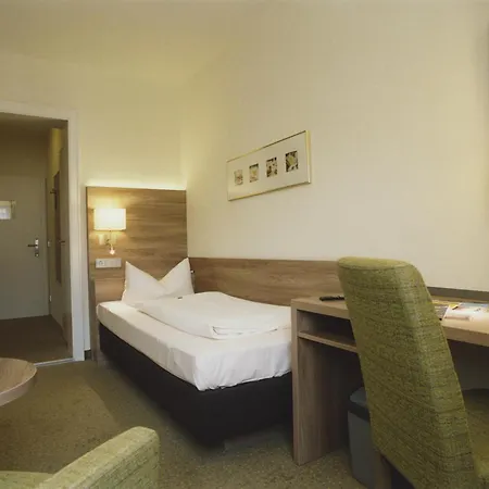 Jedermann Otel Münih