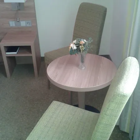 Jedermann Szálloda München