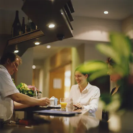 Jedermann Szálloda 3*