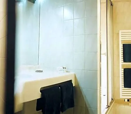 Otel Jedermann Münih