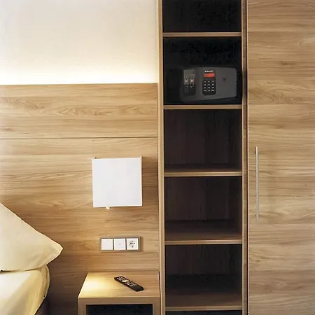 Jedermann Otel